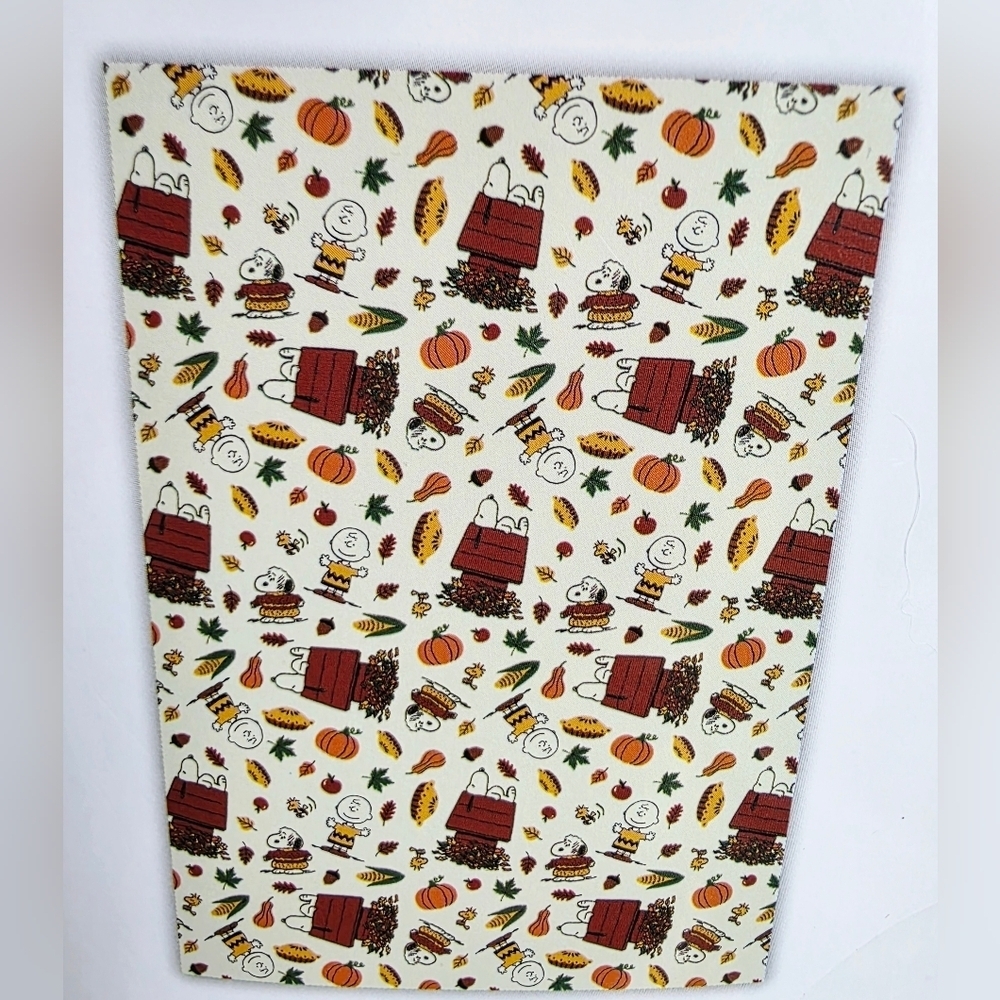 New Peanuts Snoopy throw blanket with harvest fall Thanksgiving print 62 × 90